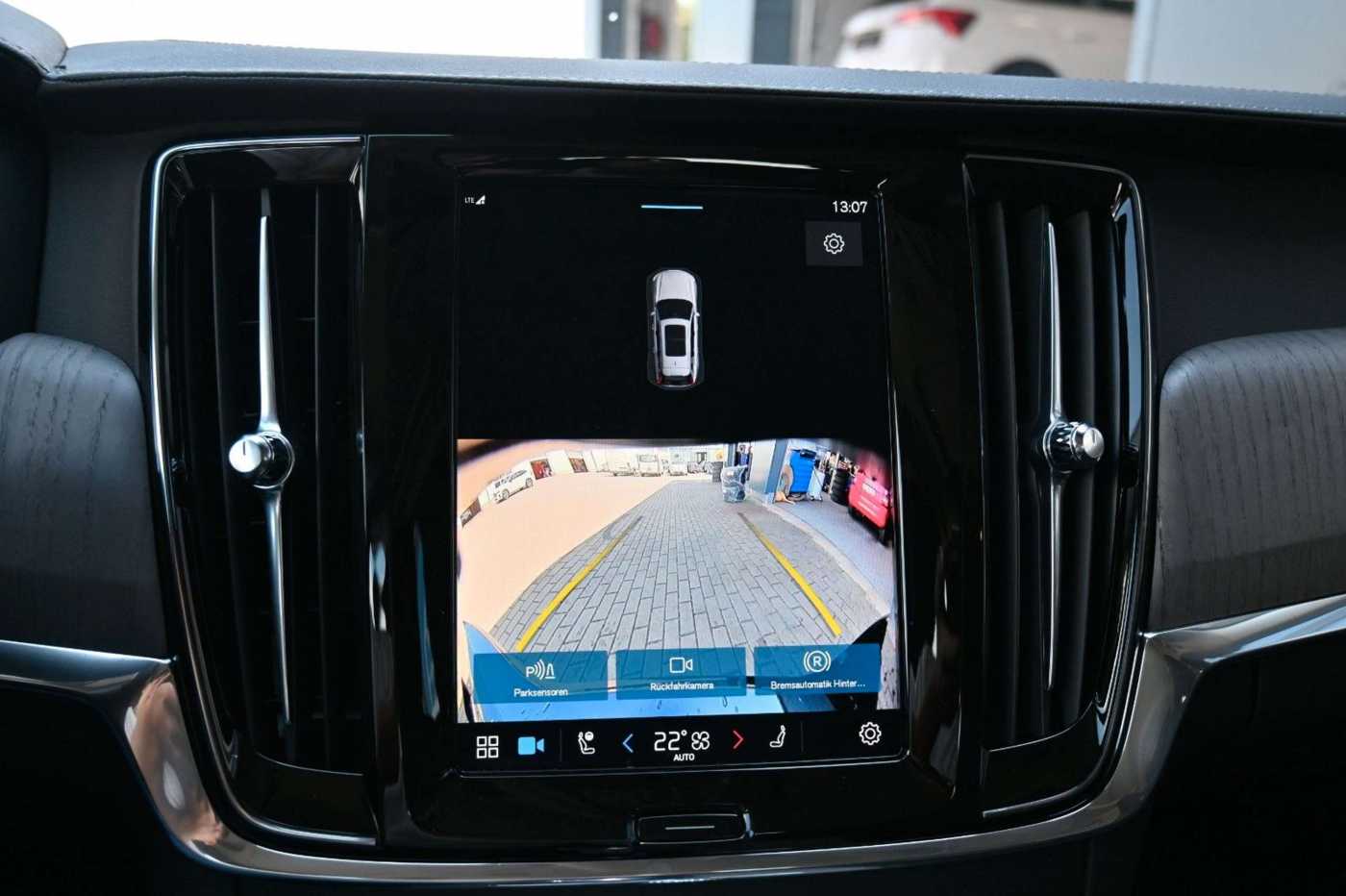 Volvo  V90 B4 D AWD Cross Country *Pano*STDHZG*ACC