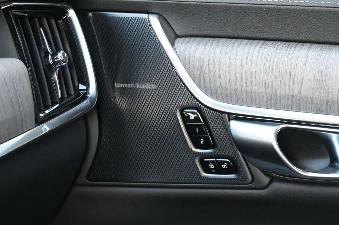 Volvo  V90 B4 D AWD Cross Country *Pano*STDHZG*ACC
