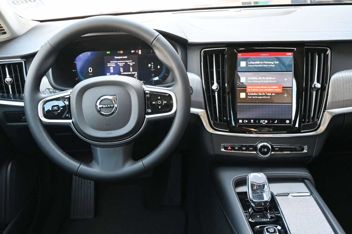 Volvo  V90 B4 D AWD Cross Country *Pano*STDHZG*ACC