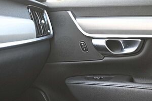 Volvo  **Mietkauf**S 90 T5 Lim*Mom*LED*Navi*STHZ*Miete