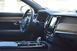 Volvo  **Mietkauf**S90 T8 AWD Ins*408PS*LUFT*360*PANO*