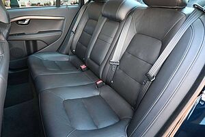 Volvo  **Mietkauf**S80 D4 Mom*AT*ACC*NAV*SITHZ*PANO*XEN