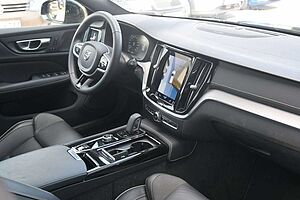 Volvo  Recharge T8 AWD R-Design*PANO*360°*H&K