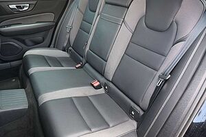 Volvo  Recharge T8 AWD R-Design*PANO*360°*H&K