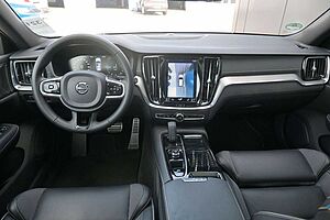 Volvo  Recharge T8 AWD R-Design*PANO*360°*H&K