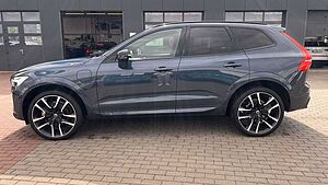 Volvo  T8AWD RC R Design MAPS MJ22*LUFT*PANO*360°