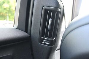 Volvo  B4 Plus Dark*360°H/K*AHK*ACC*STHZ*Mietkauf