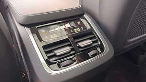 Volvo  B5D AWD Ultimate Bright HUD*MASS*B&W*LUFT*