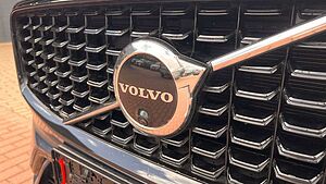 Volvo  T8AWD RC R Design MJ22*LUFT*PANO*360°HK*SHZ