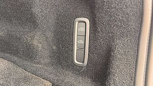 Volvo  T8AWD RC R Design MJ22*LUFT*PANO*360°HK*SHZ