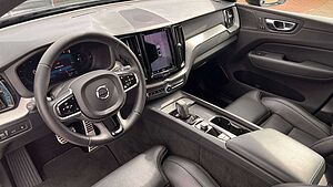 Volvo  T8AWD RC R Design MJ22*LUFT*PANO*360°HK*SHZ