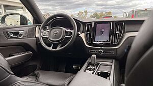 Volvo  T8AWD RC R Design MJ22*LUFT*PANO*360°HK*SHZ