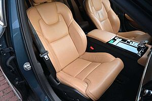 Volvo  T8 AWD PHEV Inscrip. *Pano*STHZG*360°*