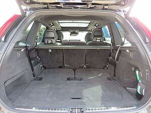 Volvo  D5 R-Design*LED*LUFT*CAM*7Si*MIETKAUF mögl.