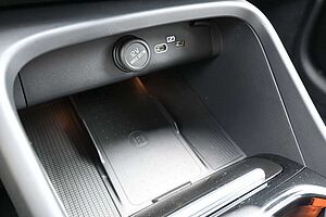 Volvo  B3 DKG Plus Dark*FSHZG*360°*AHK*AllSeason
