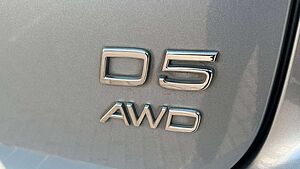 Volvo  Summum D5 AWD*Bi-Xenon*BLIS*DriverAlert*Fou