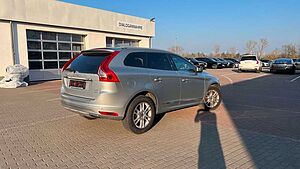 Volvo  Summum D5 AWD*Bi-Xenon*BLIS*DriverAlert*Fou