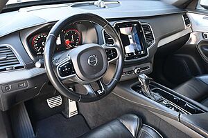 Volvo  D5 AWD R-Design*LUFT*7-Si*PANO*B&W*STHZ*HUD