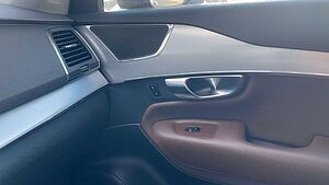 Volvo  Mietkauf*XC90*D5* AWD*PDC*ACC*NAV*SIHZG*LED*7Si