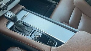 Volvo  Mietkauf*XC90*D5* AWD*PDC*ACC*NAV*SIHZG*LED*7Si