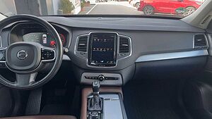 Volvo  Mietkauf*XC90*D5* AWD*PDC*ACC*NAV*SIHZG*LED*7Si