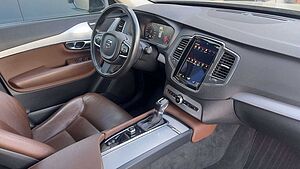 Volvo  Mietkauf*XC90*D5* AWD*PDC*ACC*NAV*SIHZG*LED*7Si