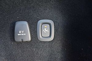 Volvo  Recharge T8 AWD R-Design*PANO*360°*H&K*AHK