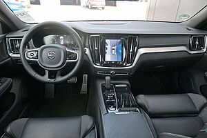 Volvo  Recharge T8 AWD R-Design*PANO*360°*H&K*AHK