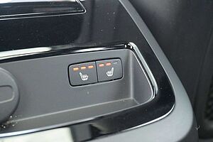 Volvo  Recharge T8 AWD R-Design*PANO*360°*H&K*AHK