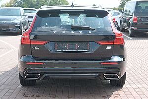 Volvo  Recharge T8 AWD R-Design*PANO*360°*H&K*AHK
