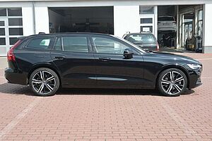 Volvo  Recharge T8 AWD R-Design*PANO*360°*H&K*AHK