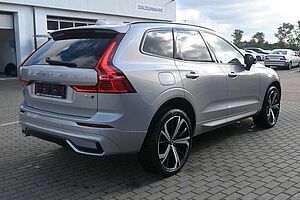 Volvo  B4 D AWD Ultimate Dark*STDHZG*360°*ACC*AHK
