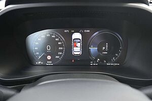 Volvo  T5 PHEV R Design*360°*AHK*H&K*Pilot Assist*