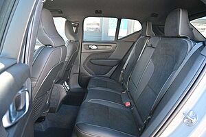 Volvo  B4 Plus Dark*RFK*FSHZG*BLIS*ACC*AHK*Allwett