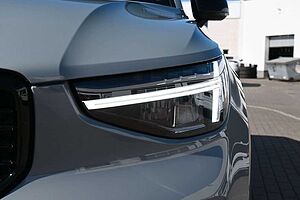 Volvo  B4 Plus Dark*RFK*FSHZG*BLIS*ACC*AHK*Allwett