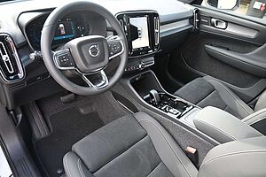 Volvo  B4 DKG Plus Dark*FSHZG*360°*ACC*Allwetter