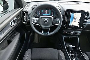 Volvo  B4 DKG Plus Dark*FSHZG*360°*ACC*Allwetter