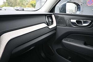 Volvo  T8 Inscription PHEV AWD*H&K*STHZG*PANO*