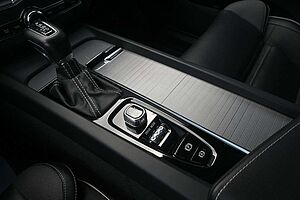 Volvo  T4 Autom. R-Design*STDHZG*H&K*BLIS