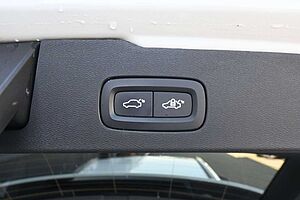 Volvo  T6 Recharge AWD R-Design*RFK*FSHZG*BLIS
