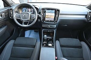 Volvo  B4 DSG Ultra Dark*PANO*RFK*ACC*AHK
