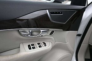 Volvo  Mietkauf *XC90 Incription*AWD*KAM*Navi