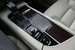 Volvo  Mietkauf *XC90 Incription*AWD*KAM*Navi