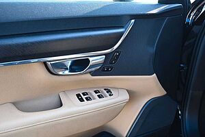 Volvo  V90 CC Cross Country*D4 AWD*STHZ*RFK