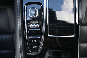Volvo  T6 AWD Recharge RDesign*LED*PANO*HUD*360*H&K