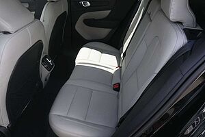 Volvo  T3 Benzin Inscription*H&K*STHZG*RFK*Leder*