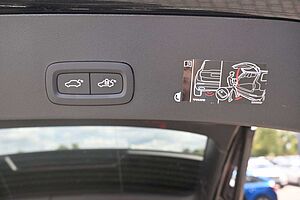 Volvo  T3 Benzin Inscription*H&K*STHZG*RFK*Leder*