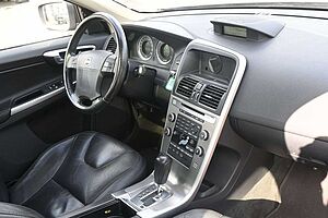 Volvo  D5 AWD AUT*Summum*PANO*BLIS*DYNAUDIO*AHK