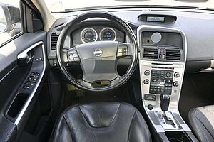 Volvo  D5 AWD AUT*Summum*PANO*BLIS*DYNAUDIO*AHK