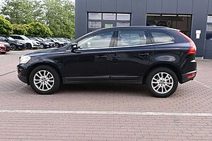 Volvo  D5 AWD AUT*Summum*PANO*BLIS*DYNAUDIO*AHK